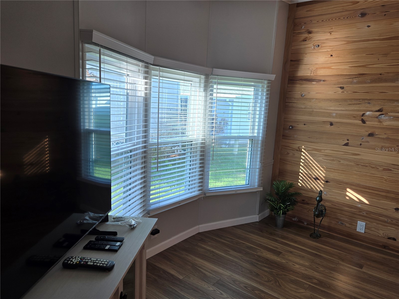 198 Dartmouth Drive Haines City FL 33844 - LAKE HENRY P4938135 image40