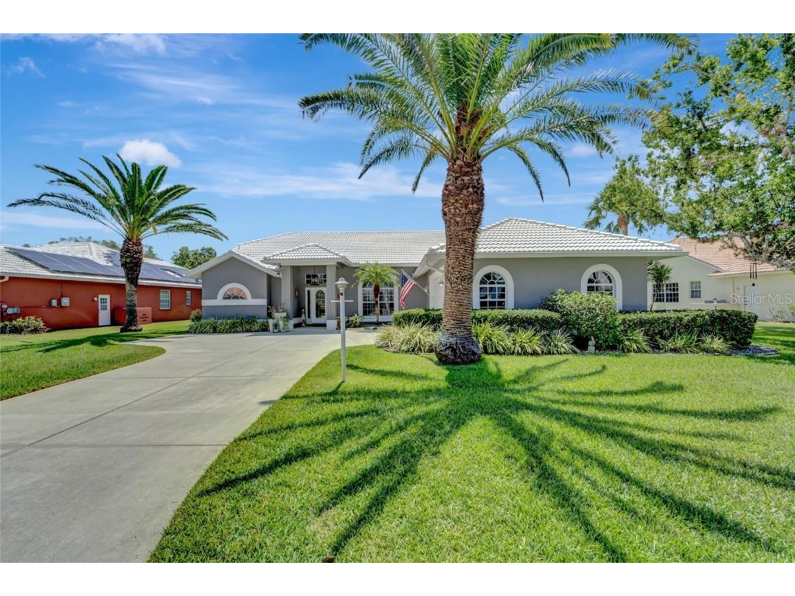 198 Grand Oak Circle Venice FL 34292 A4572773 image1