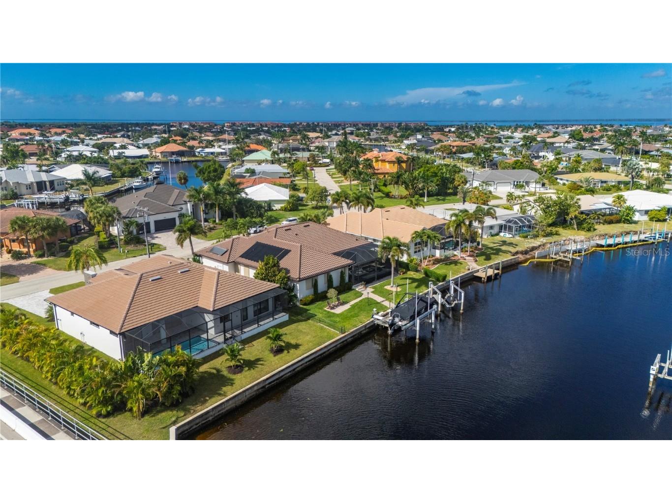 198 Gulfview Road Punta Gorda FL 33950 C7516930 image2
