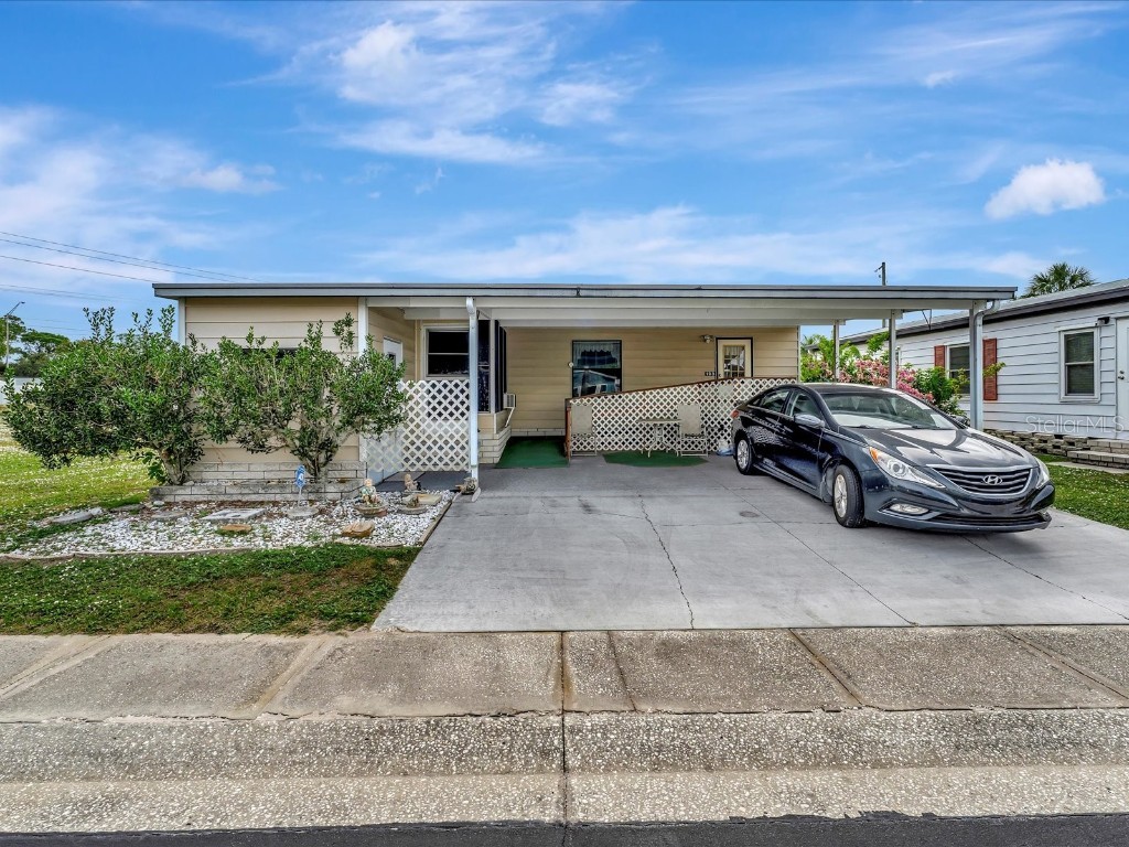 198 S Port Royal Lane Apollo Beach FL 33572 T3486348 image1