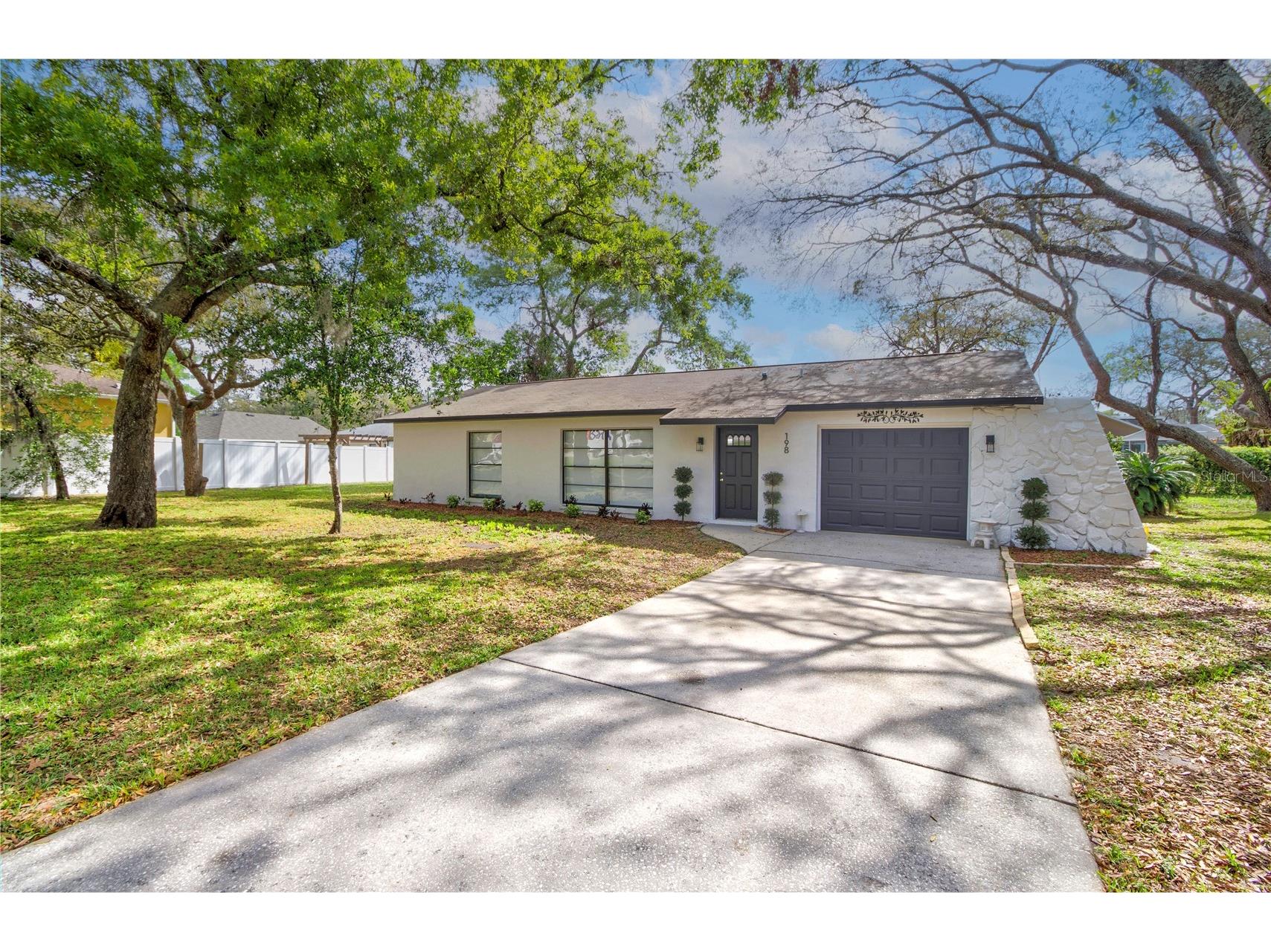 198 Tulsa Avenue Spring Hill FL 34606 TB8524514 image1