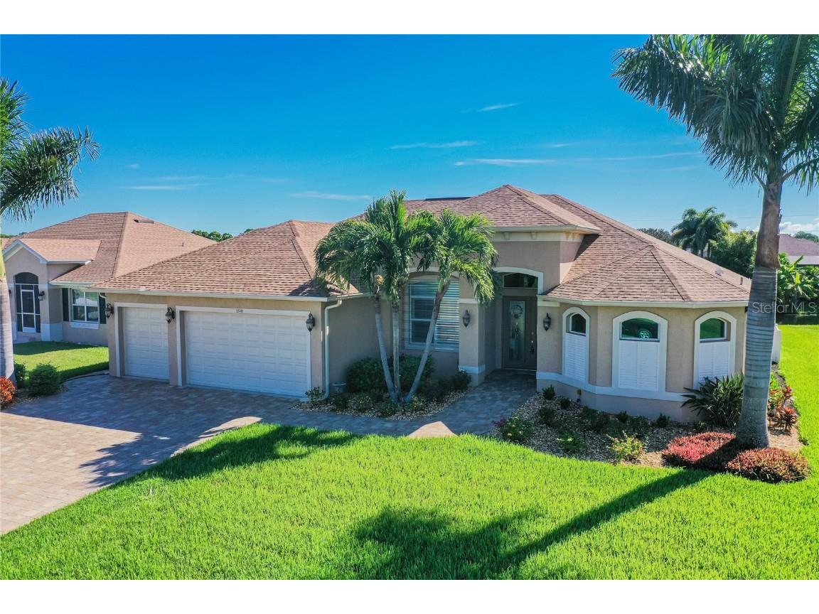 198 W Pine Valley Lane Rotonda West FL 33947 C7449369 image1