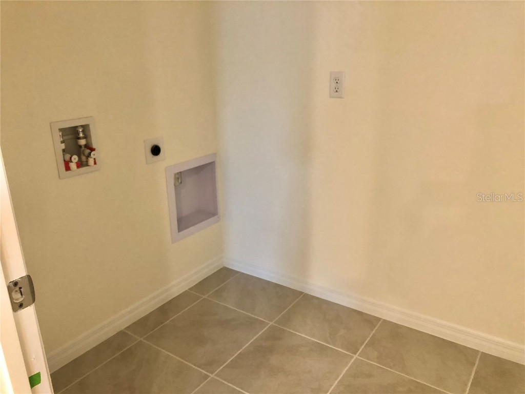 1980 Chickasaw Boulevard Davenport FL 33837 O6371546 image27