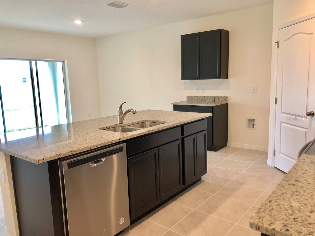 1980 Chickasaw Boulevard Davenport FL 33837 O6371546 image4