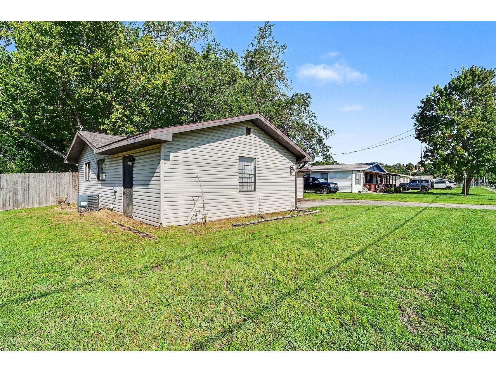 1980 Old Dixie Highway Titusville FL 32796 O6417881 image33