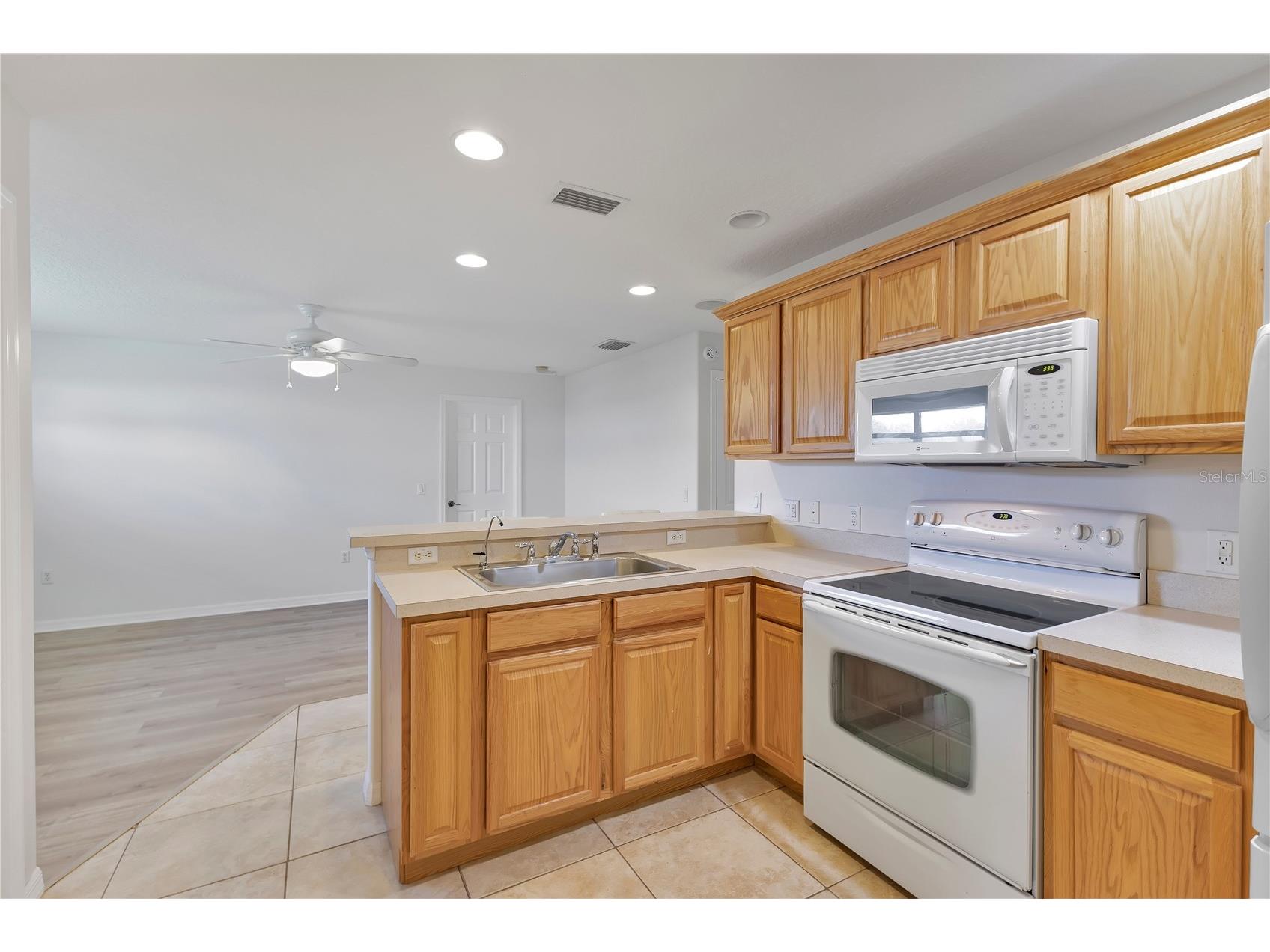 1980 Summer Court Kissimmee FL 34744 O6392643 image16