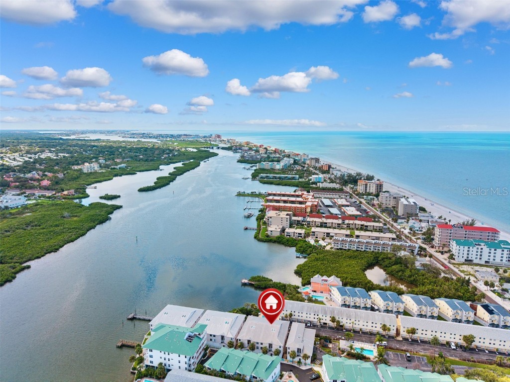 19811 Gulf Boulevard #302 Indian Shores FL 33785 TB8420030 image1