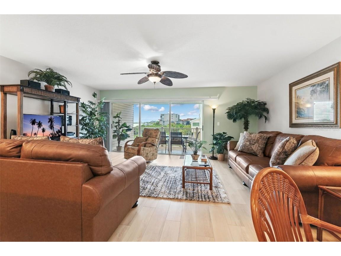 19811 Gulf Boulevard #302 Indian Shores FL 33785 TB8420030 image2