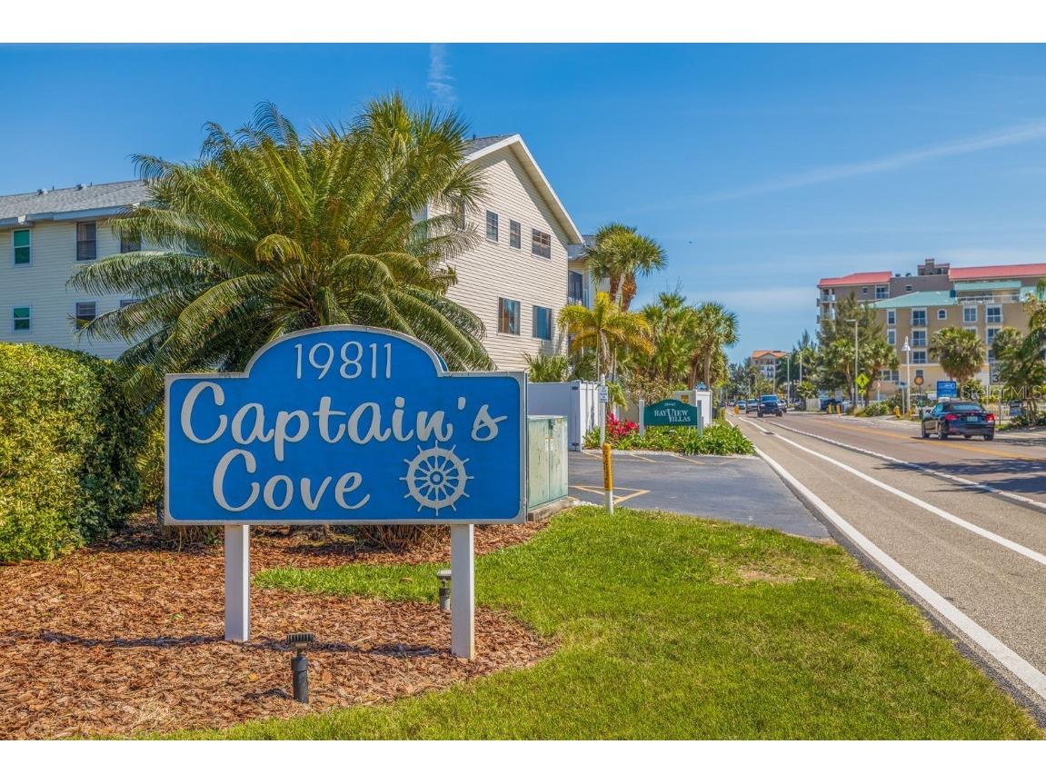 19811 Gulf Boulevard #304 Indian Shores FL 33785 - INTRACOASTAL WATERWAY U8196052 image1