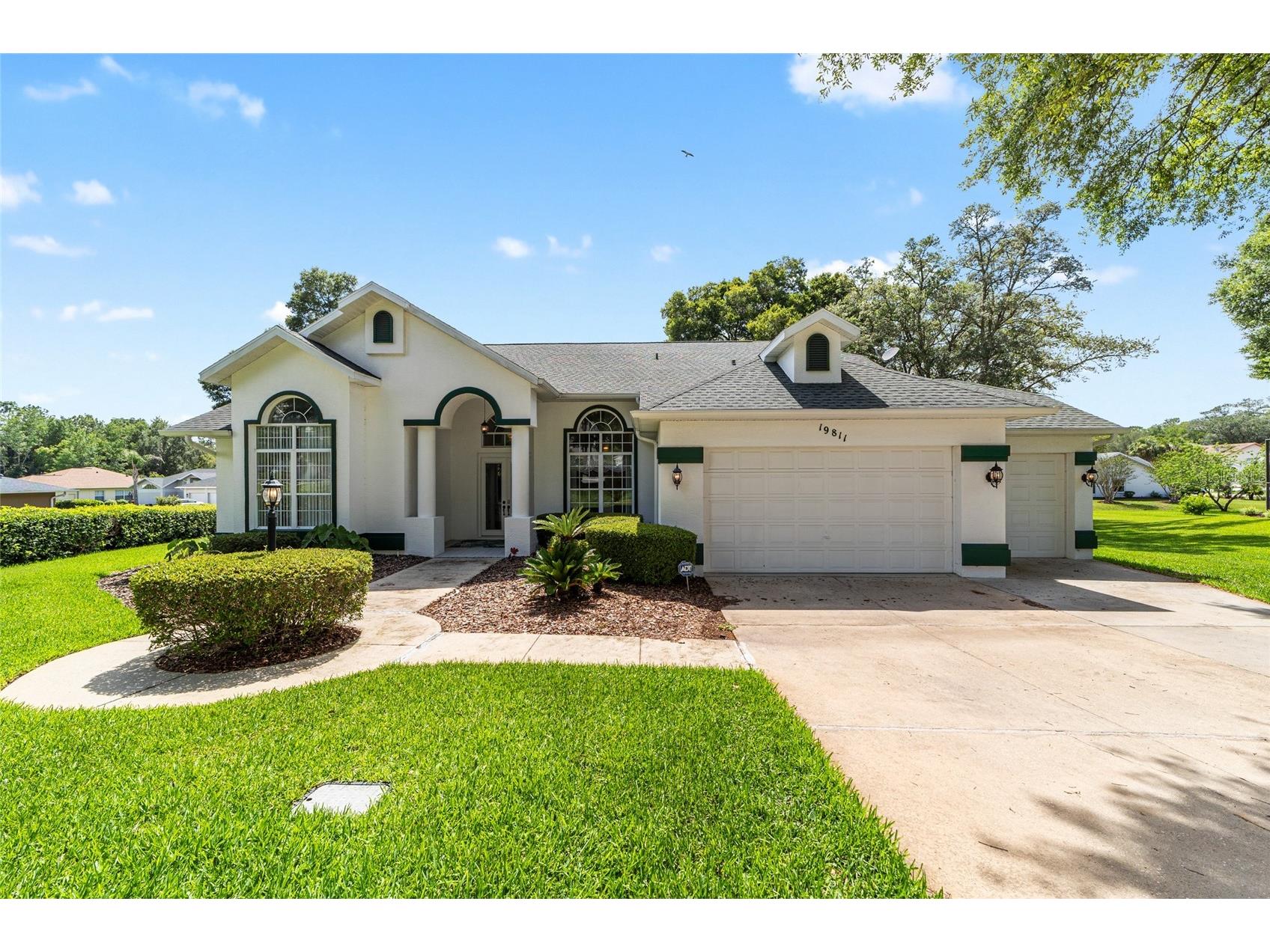 19811 SW 95th Street Dunnellon FL 34432 - RAINBOW RIVER OM725702 image5