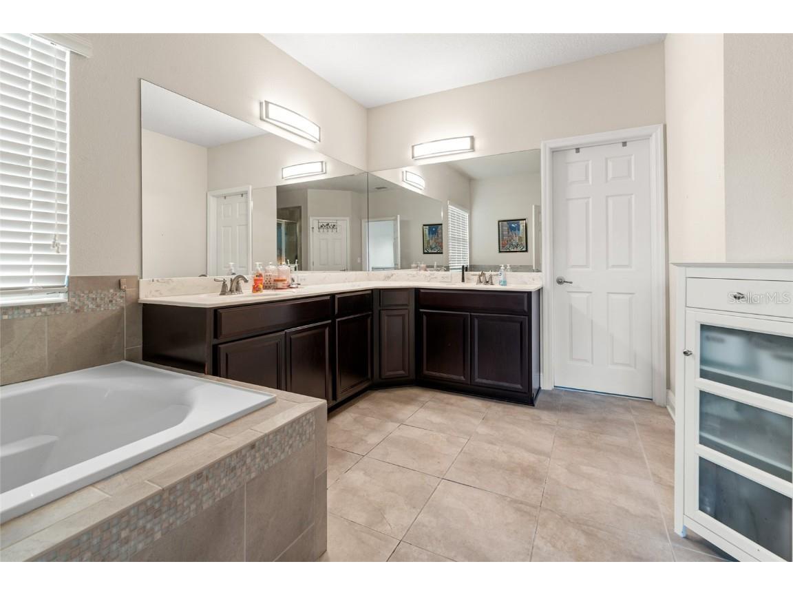 19813 Wellington Manor Boulevard Lutz FL 33549 TB8423603 image34