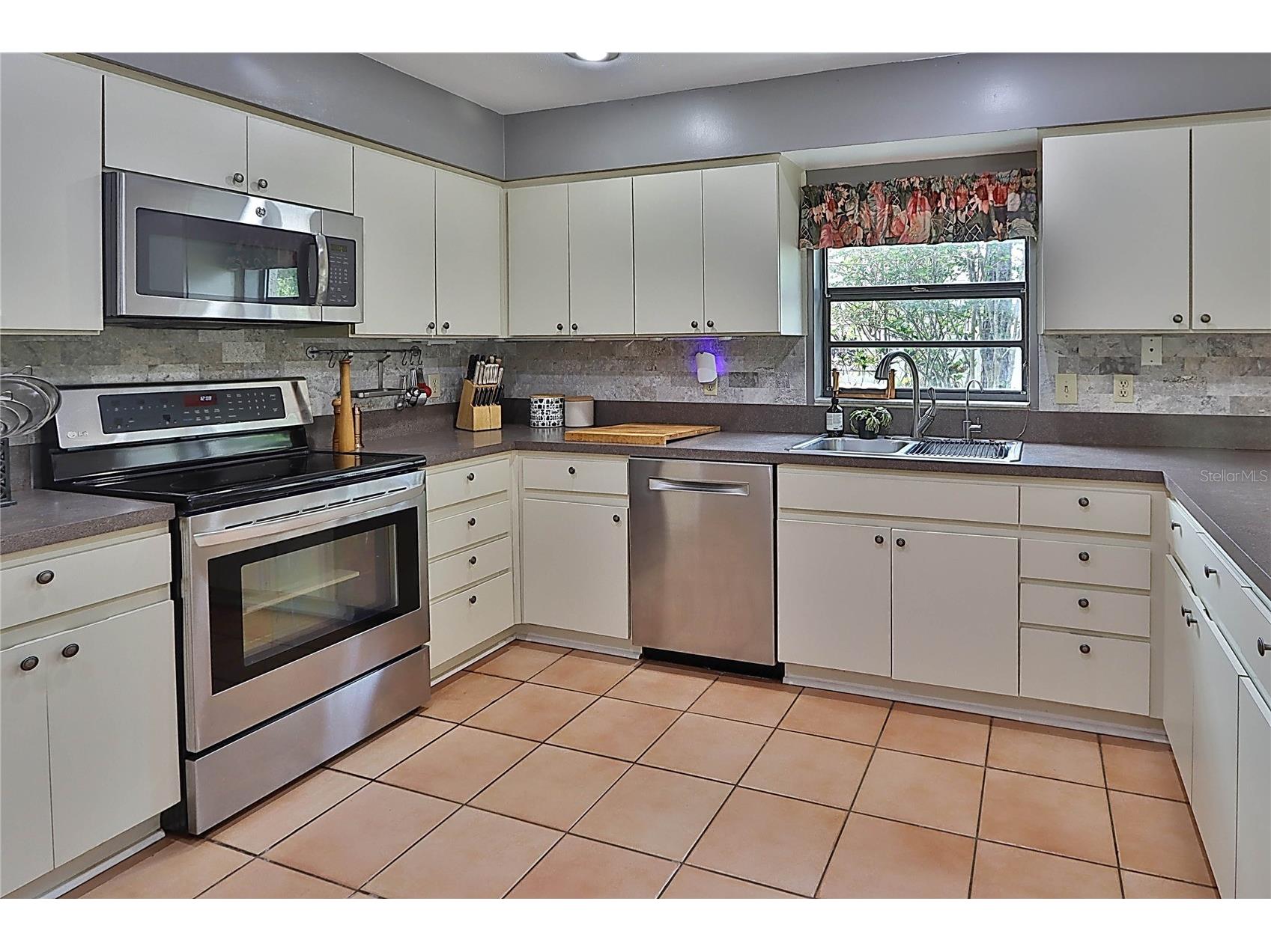 19814 Deer Hollow Lane Lutz FL 33548 TB8497685 image19