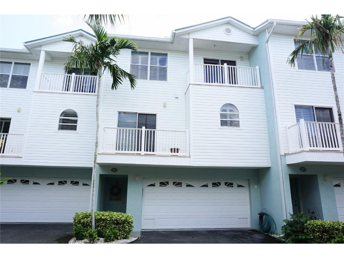 19817 Gulf Boulevard #302 Indian Shores FL 33785 U8217305 image1