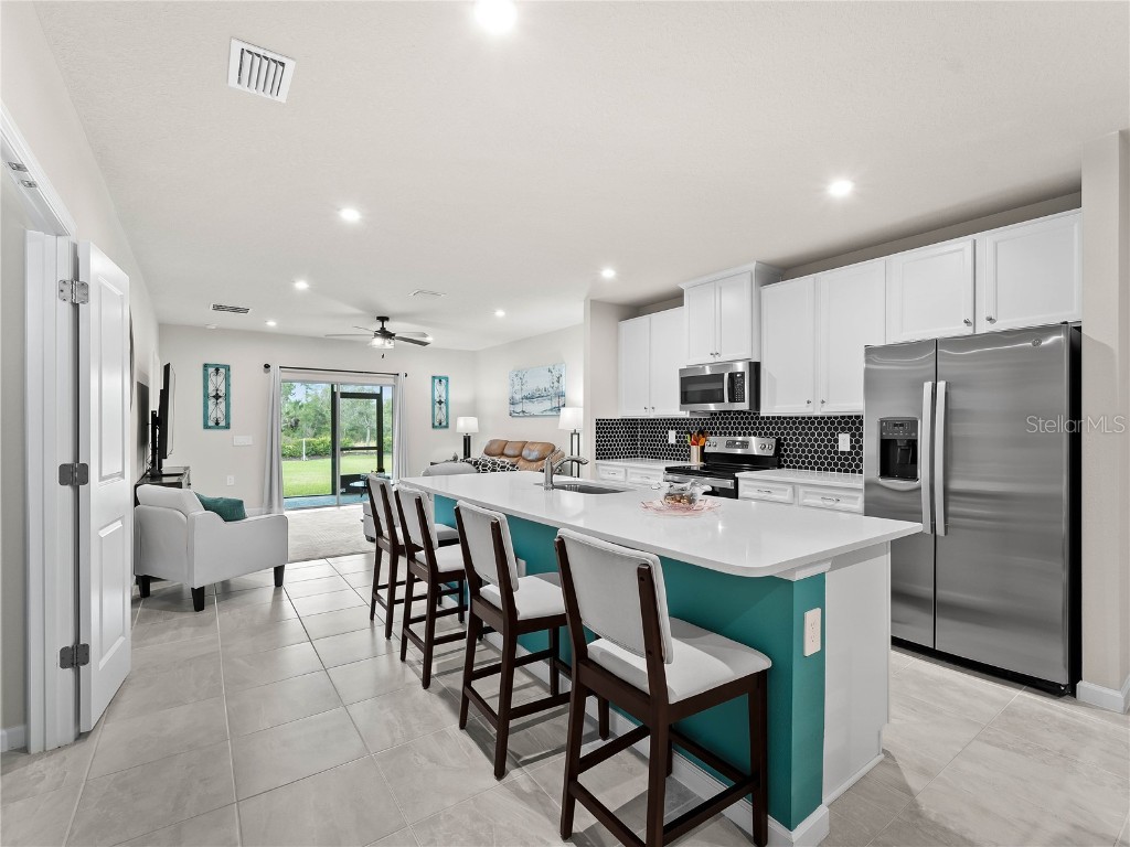 1982 W Palms Drive Port Charlotte FL 33953 C7517406 image3