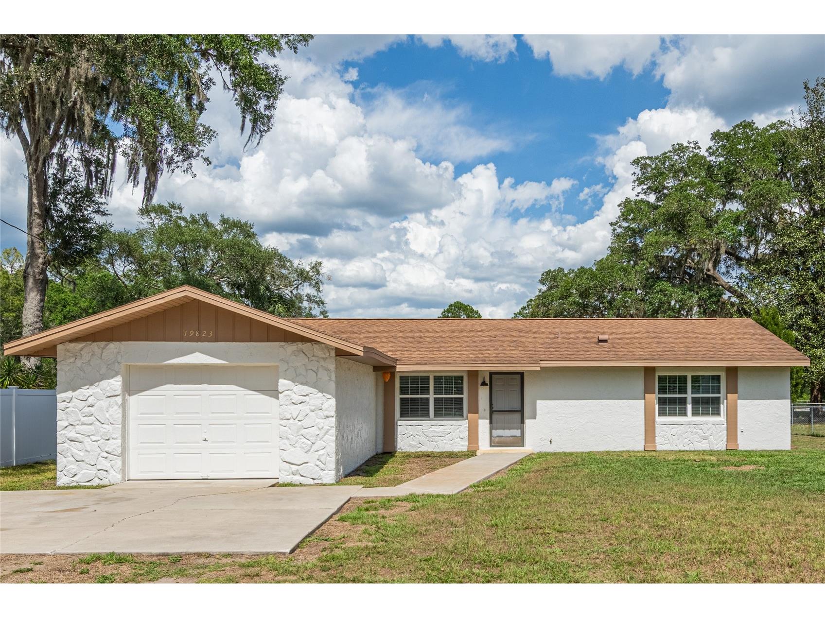 19823 Alabama Road Spring Hill FL 34610 TB8510914 image1