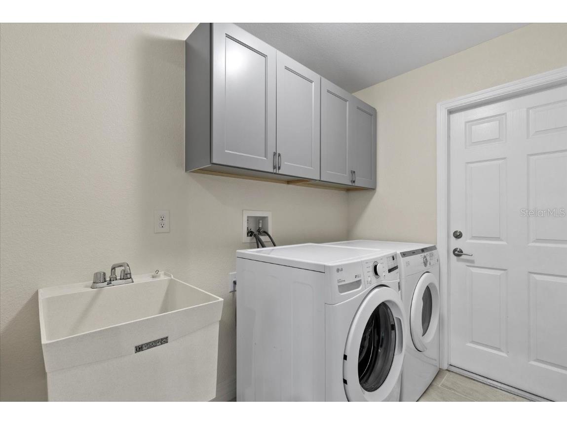 1983 Longstroth Avenue North Port FL 34288 C7511754 image15