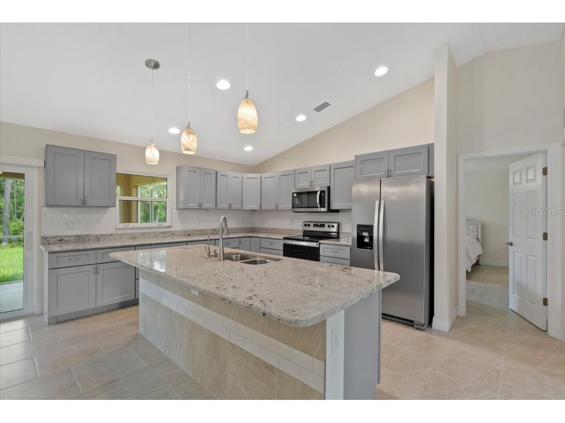 1983 Longstroth Avenue North Port FL 34288 C7511754 image8