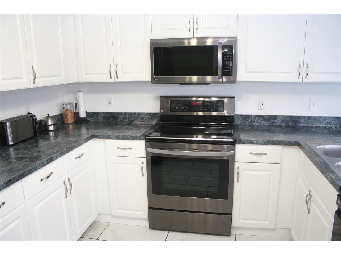 19830 SE 15th Place Morriston FL 32668 OM705690 image59