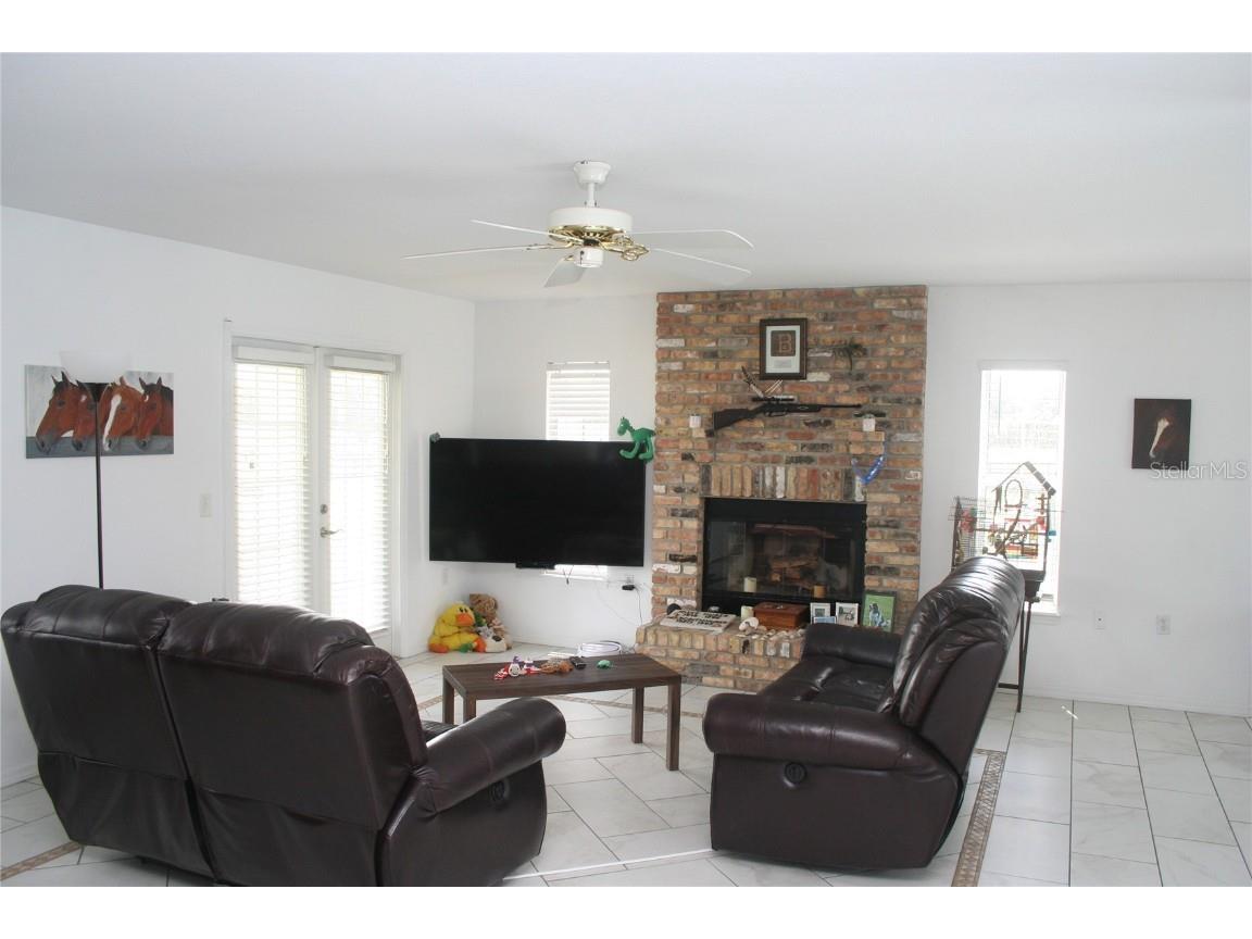 19830 SE 15th Place Morriston FL 32668 OM705690 image87