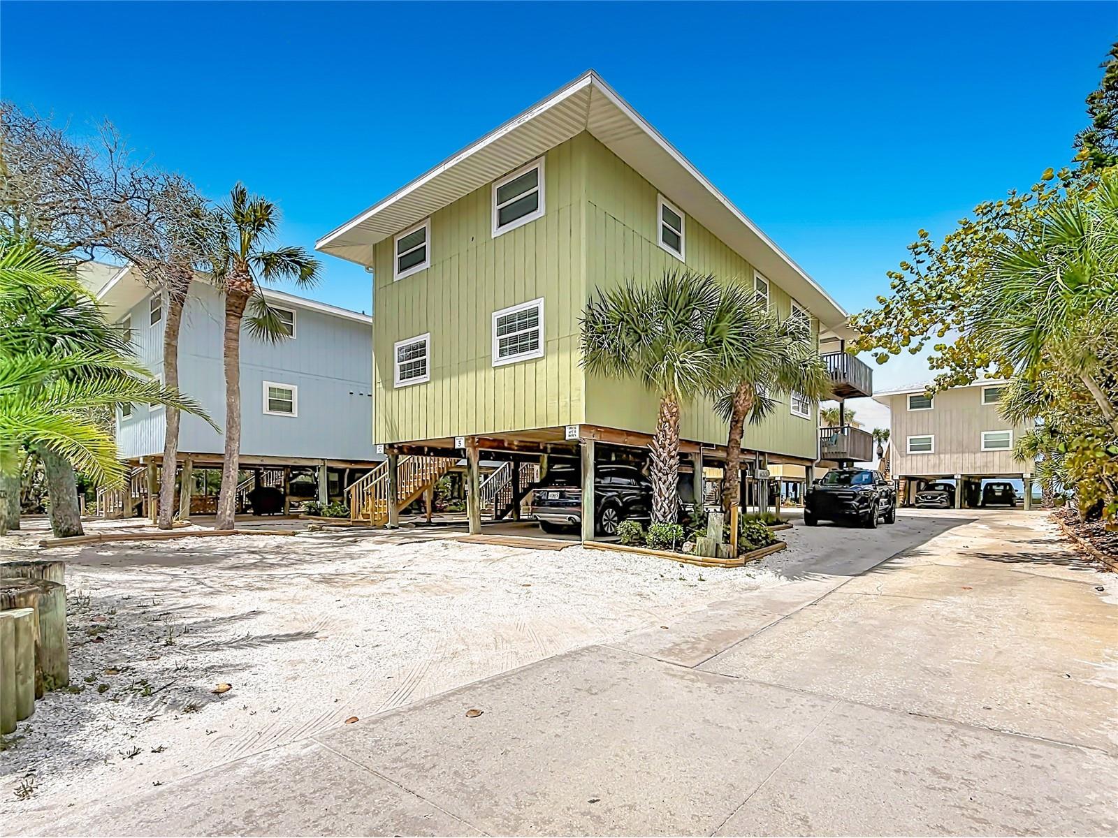 19836 Gulf Boulevard #5B Indian Rocks Beach FL 33785 TB8492342 image2