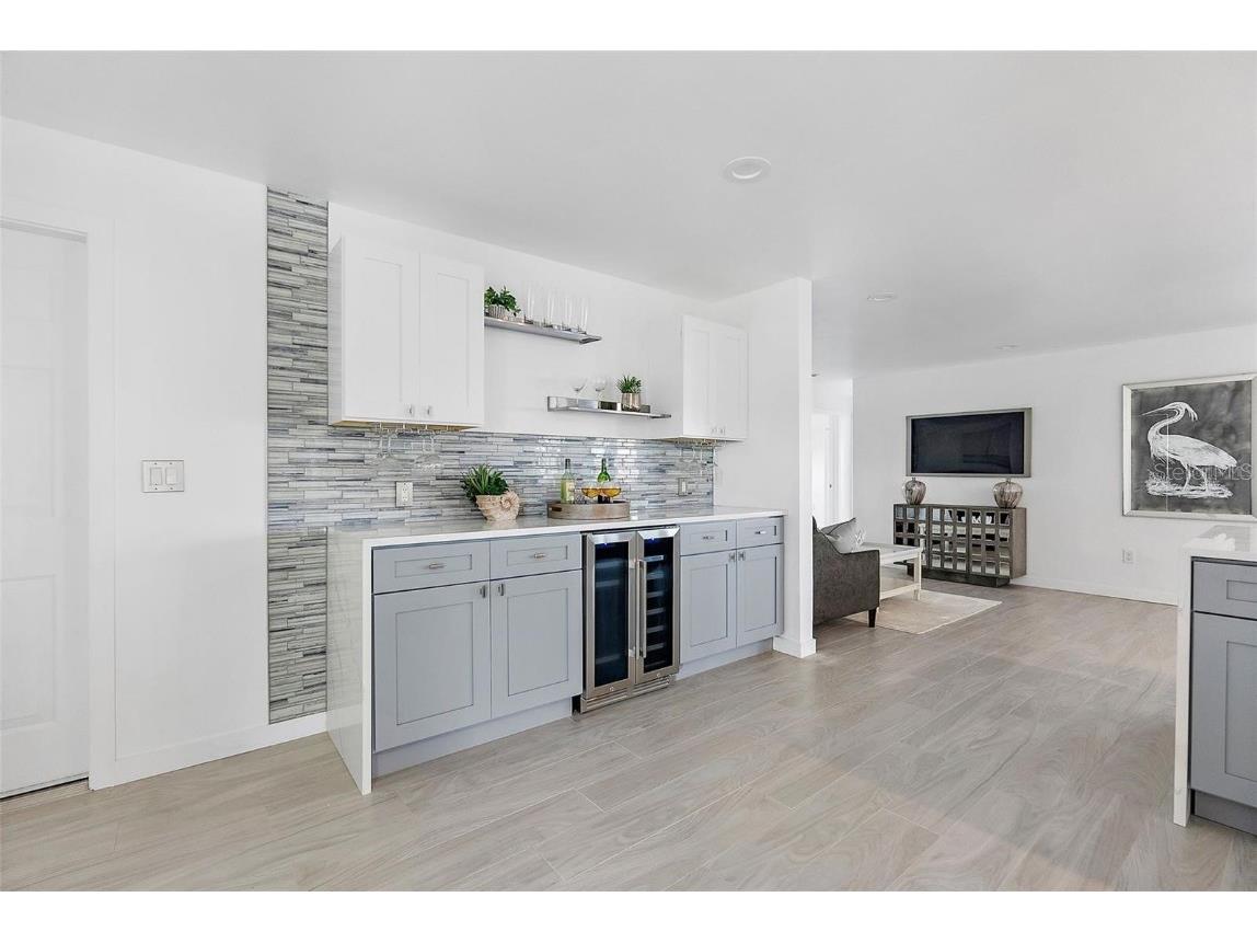 1984 Kansas Avenue NE Saint Petersburg FL 33703 - TAMPA BAY TB8458175 image12