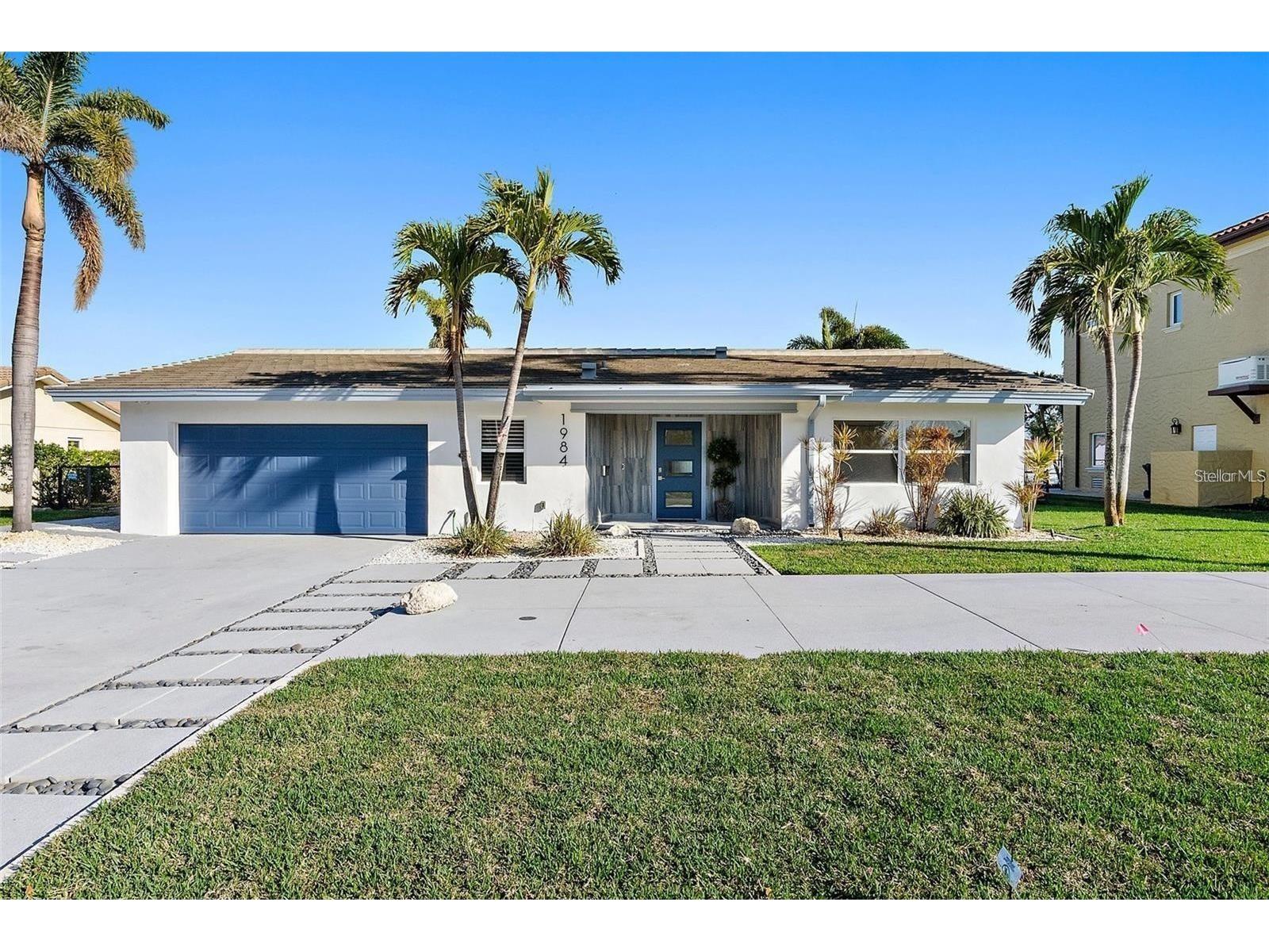1984 Kansas Avenue NE Saint Petersburg FL 33703 - TAMPA BAY TB8502261 image1