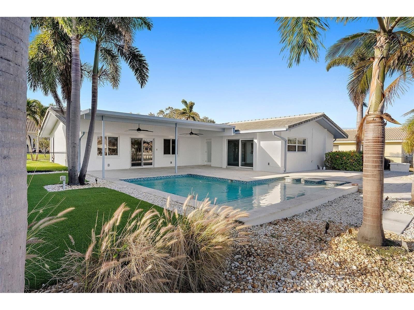 1984 Kansas Avenue NE Saint Petersburg FL 33703 - TAMPA BAY TB8502261 image36