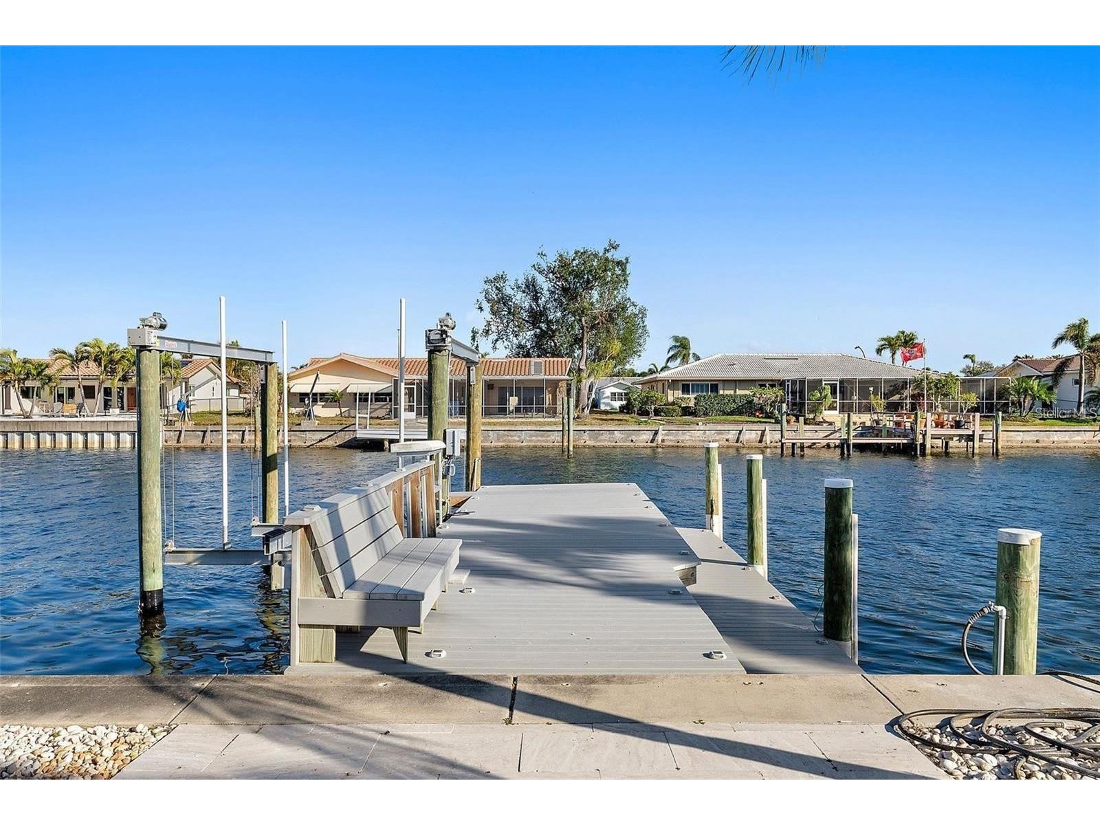 1984 Kansas Avenue NE Saint Petersburg FL 33703 - TAMPA BAY TB8502261 image39