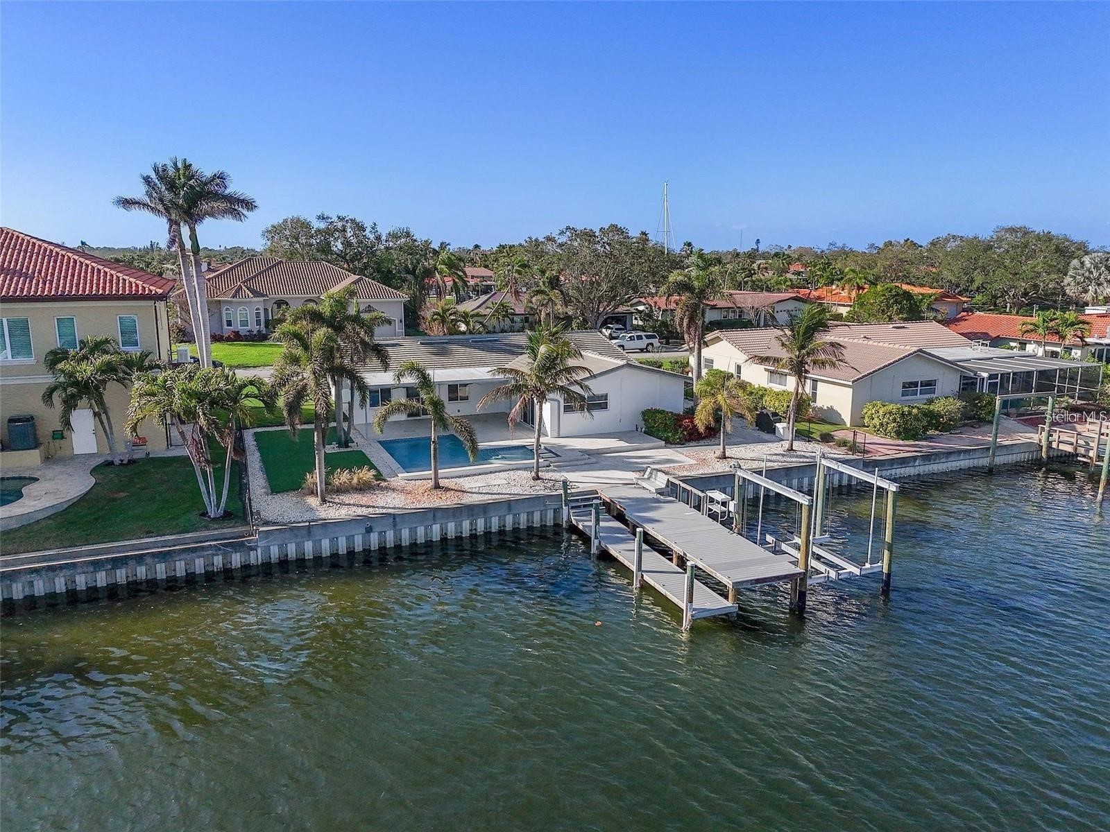1984 Kansas Avenue NE Saint Petersburg FL 33703 - TAMPA BAY TB8502261 image41