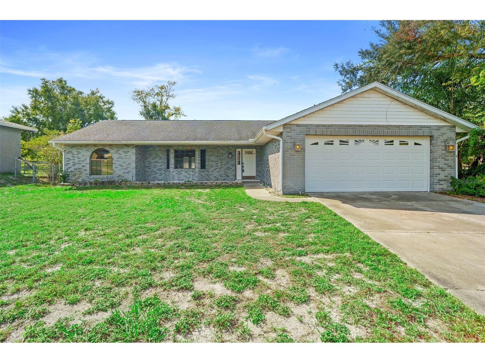 1984 Paris Avenue Deltona FL 32725 V4945511 image1