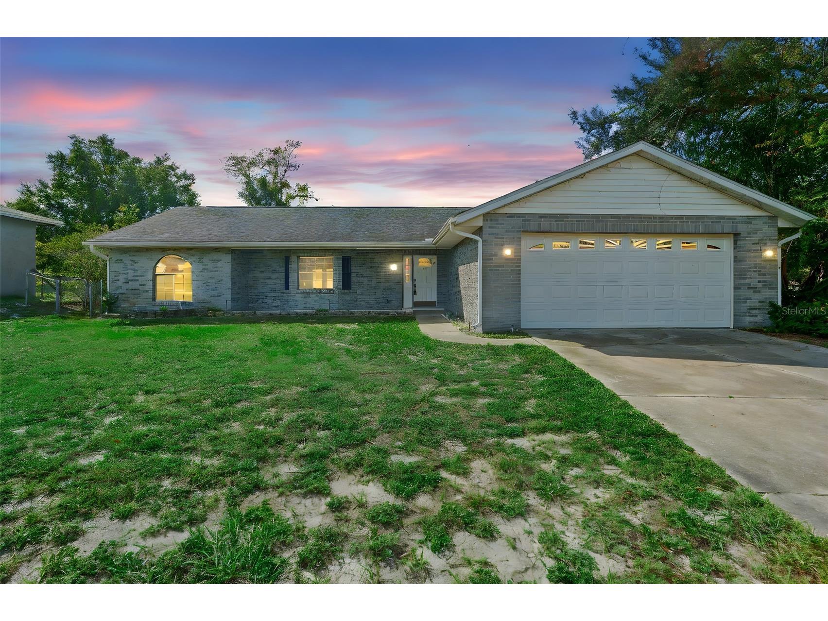 1984 Paris Avenue Deltona FL 32725 V4945511 image2