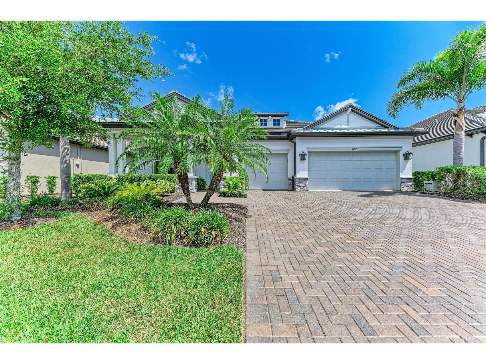 19842 Montenero Way Venice FL 34293 N6144135 image7