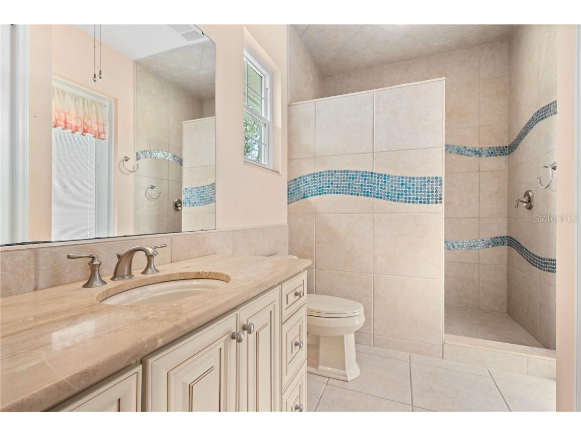 1985 Bel Air Star Parkway Sarasota FL 34240 A4658954 image28