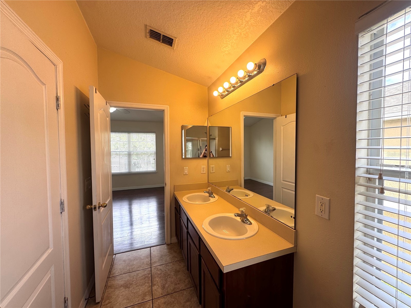 1985 Estancia Circle Kissimmee FL 34741 O6396265 image17