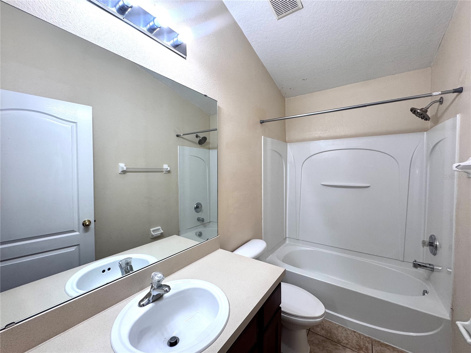 1985 Estancia Circle Kissimmee FL 34741 O6396265 image18