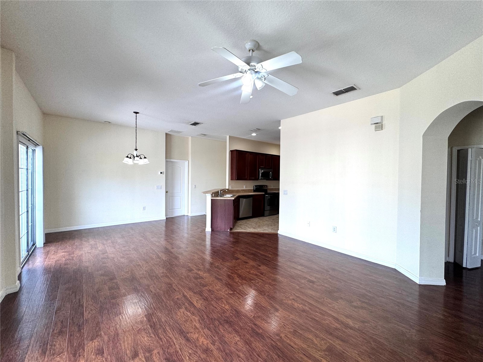 1985 Estancia Circle Kissimmee FL 34741 O6396265 image5
