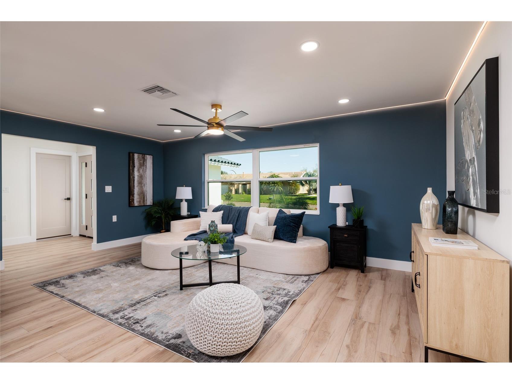 1985 Michigan Avenue NE Saint Petersburg FL 33703 - TAMPA BAY TB8480157 image12