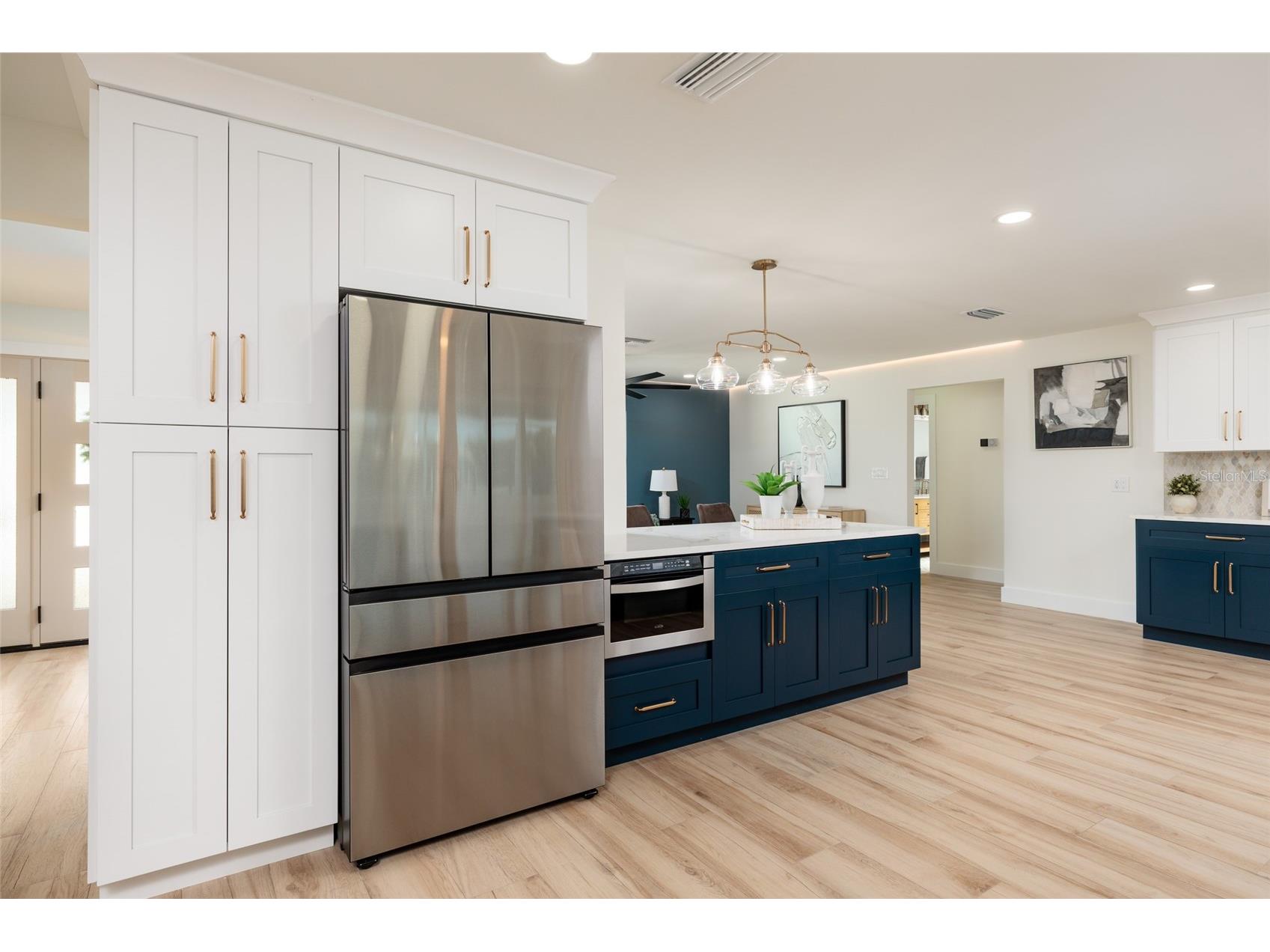 1985 Michigan Avenue NE Saint Petersburg FL 33703 - TAMPA BAY TB8480157 image16