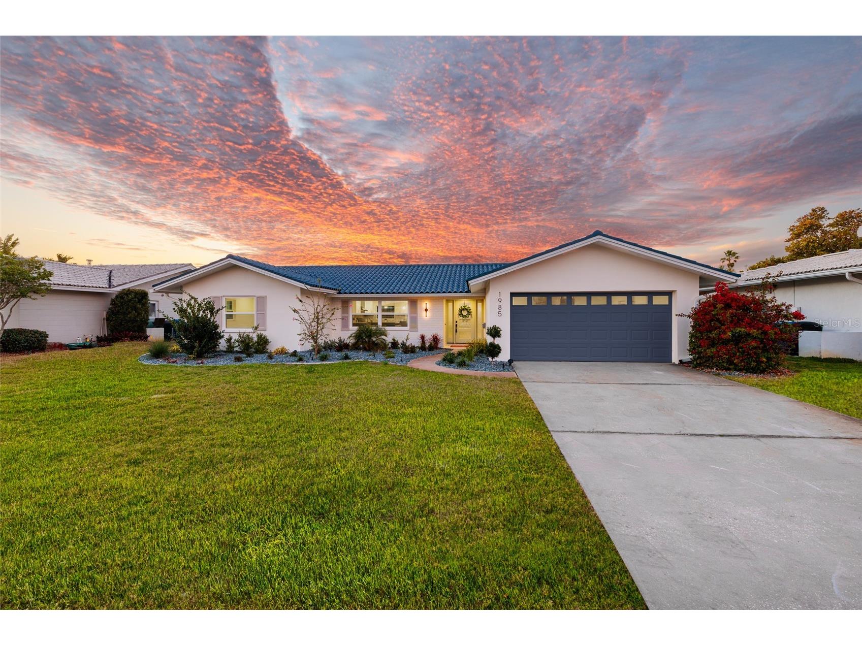 1985 Michigan Avenue NE Saint Petersburg FL 33703 - TAMPA BAY TB8480157 image2