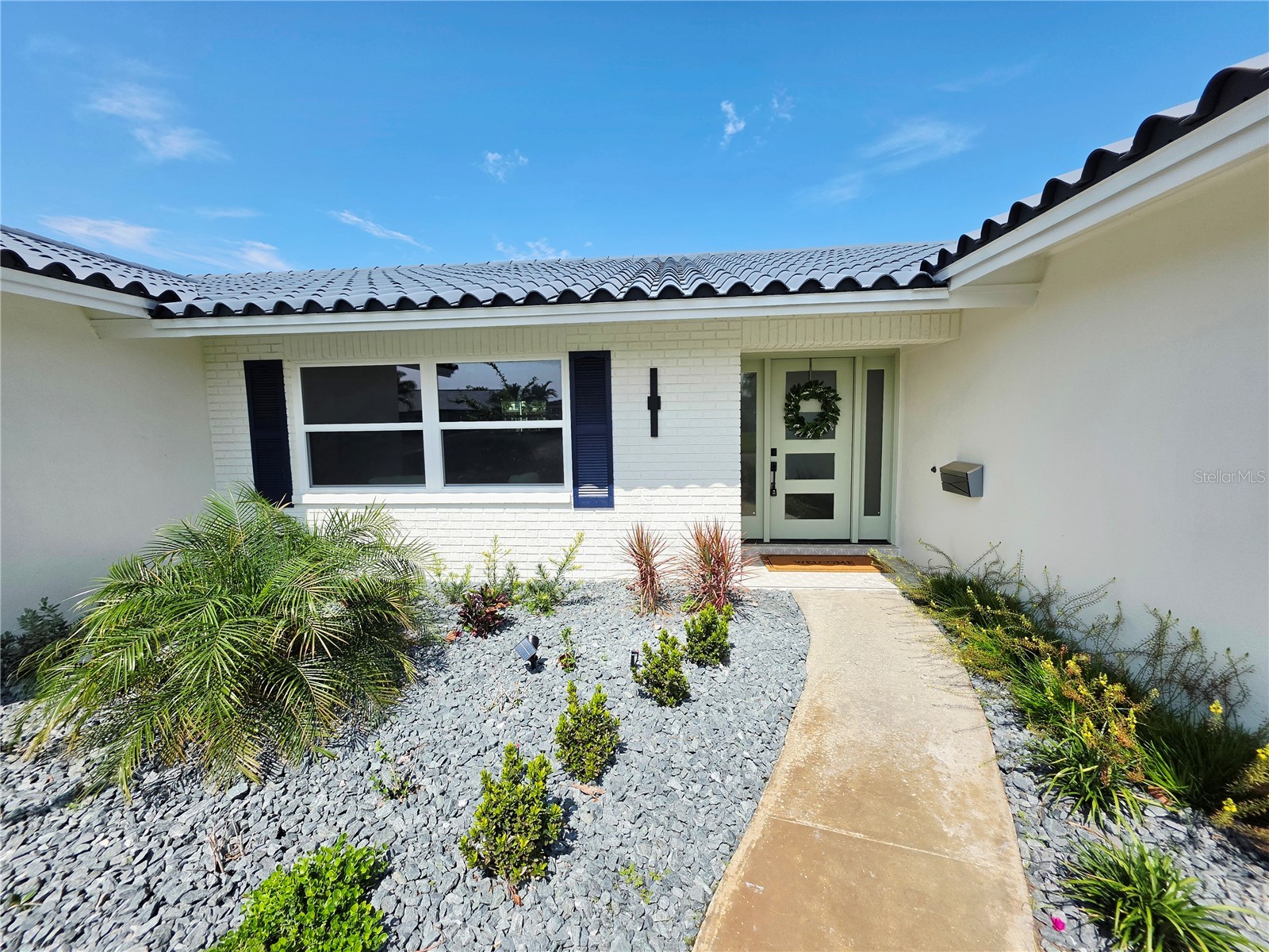 1985 Michigan Avenue NE Saint Petersburg FL 33703 - TAMPA BAY TB8480157 image4