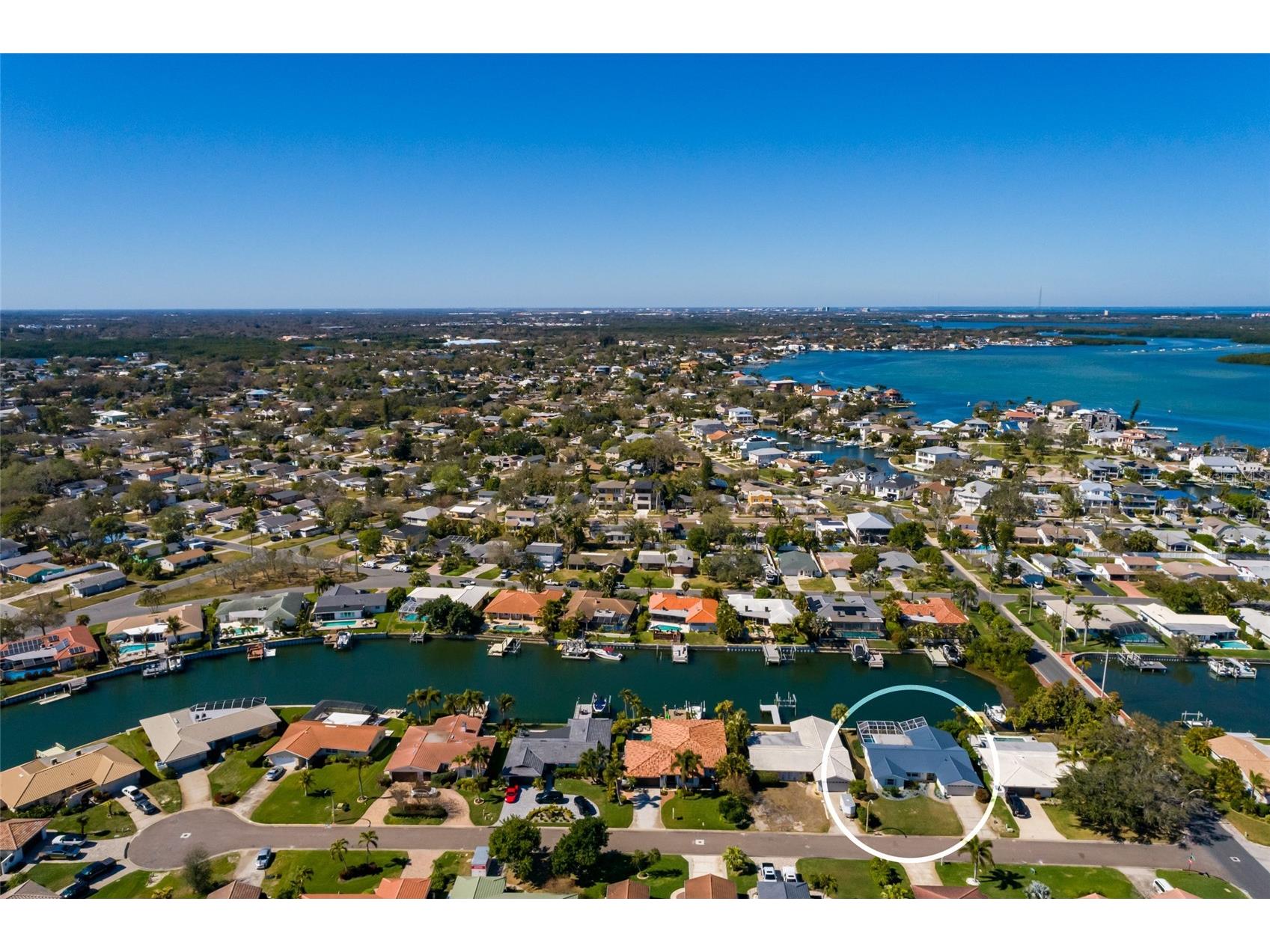 1985 Michigan Avenue NE Saint Petersburg FL 33703 - TAMPA BAY TB8480157 image41