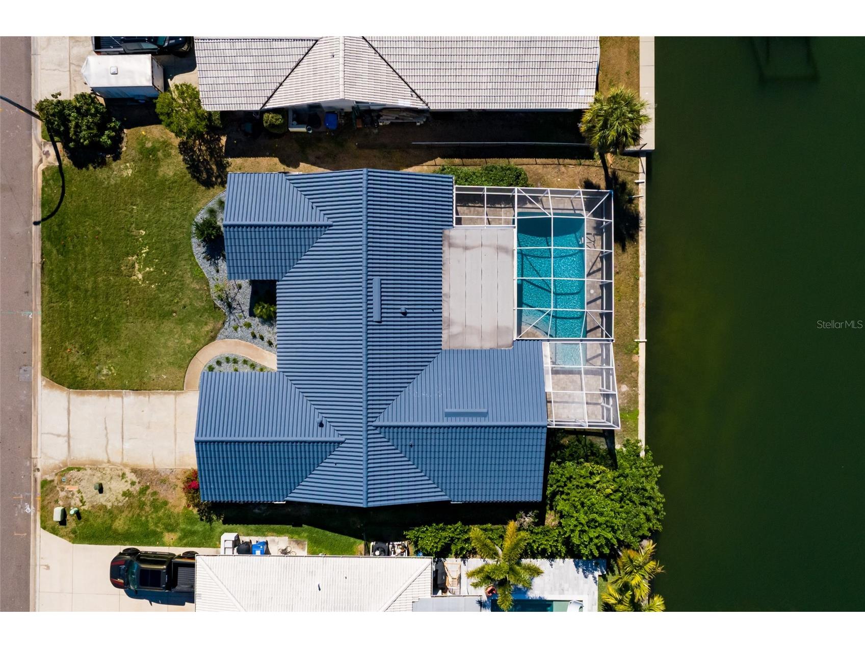 1985 Michigan Avenue NE Saint Petersburg FL 33703 - TAMPA BAY TB8480157 image6