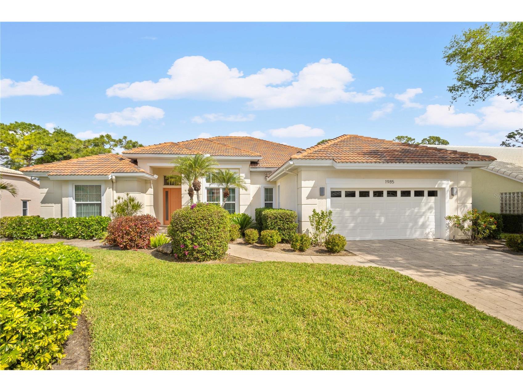 1985 White Feather Lane Nokomis FL 34275 N6143380 image1