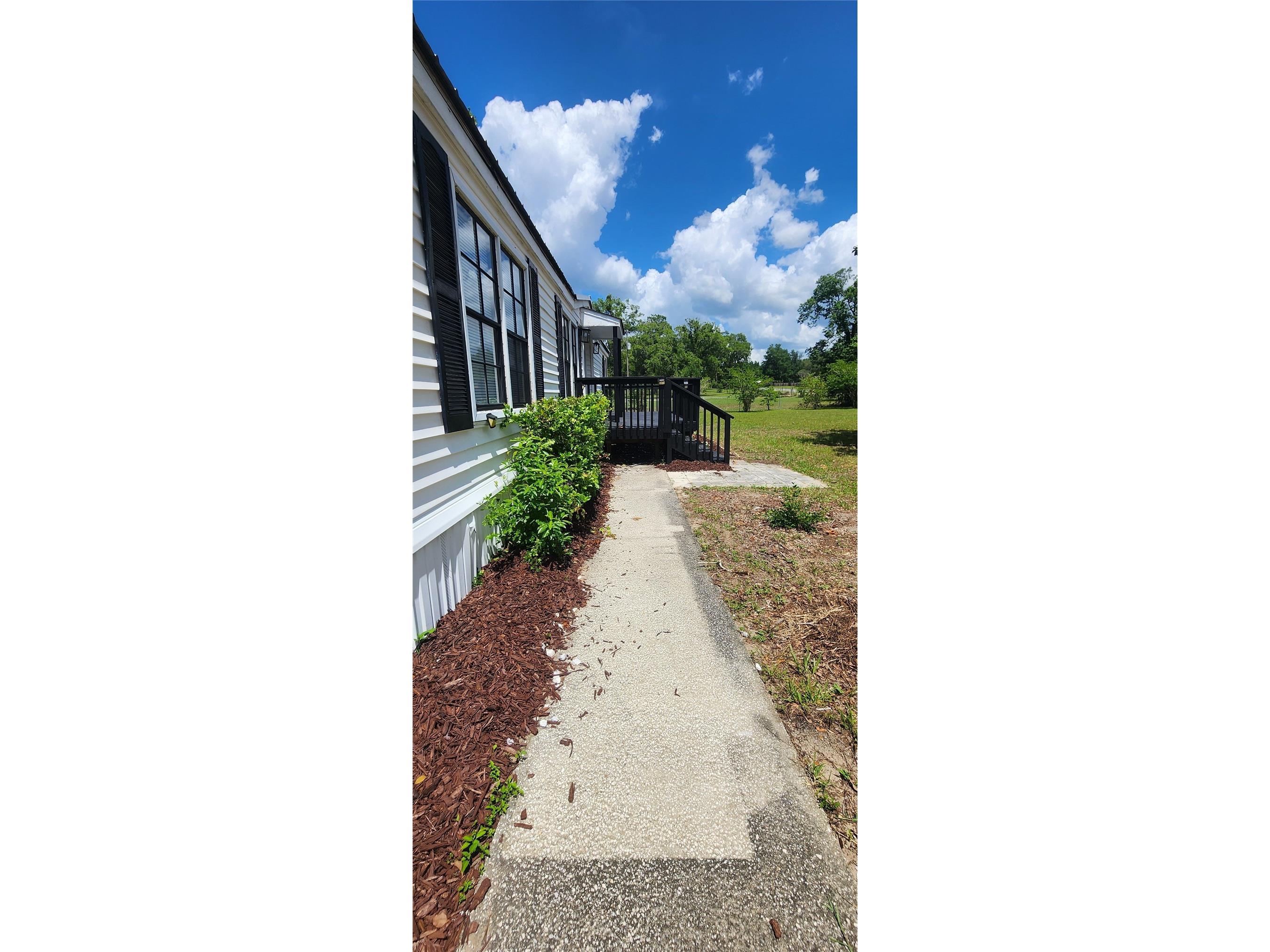 19865 SW 5th Place Dunnellon FL 34431 OM725609 image6