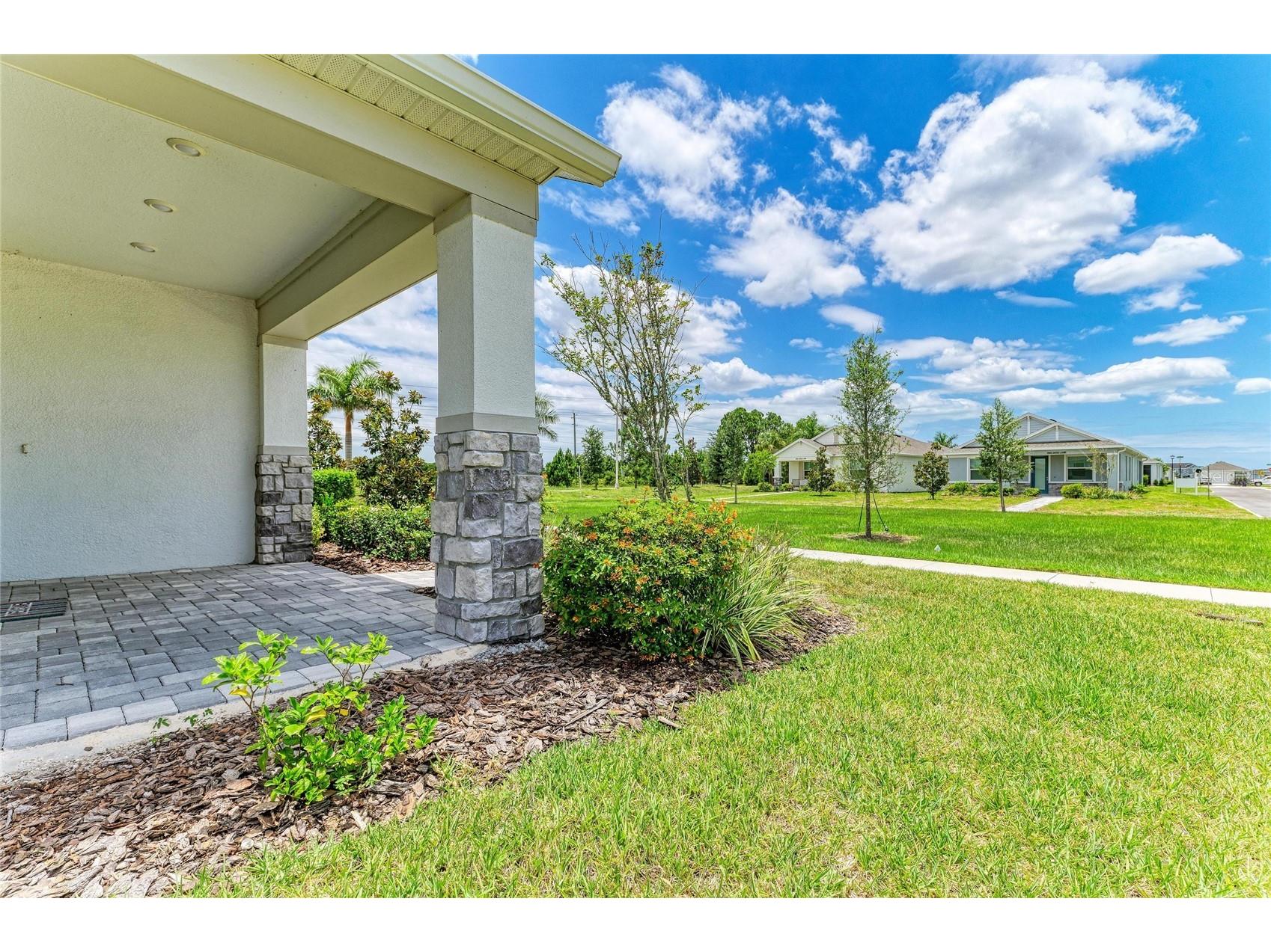 1989 Splashrail Lane Sarasota FL 34240 A4695313 image15