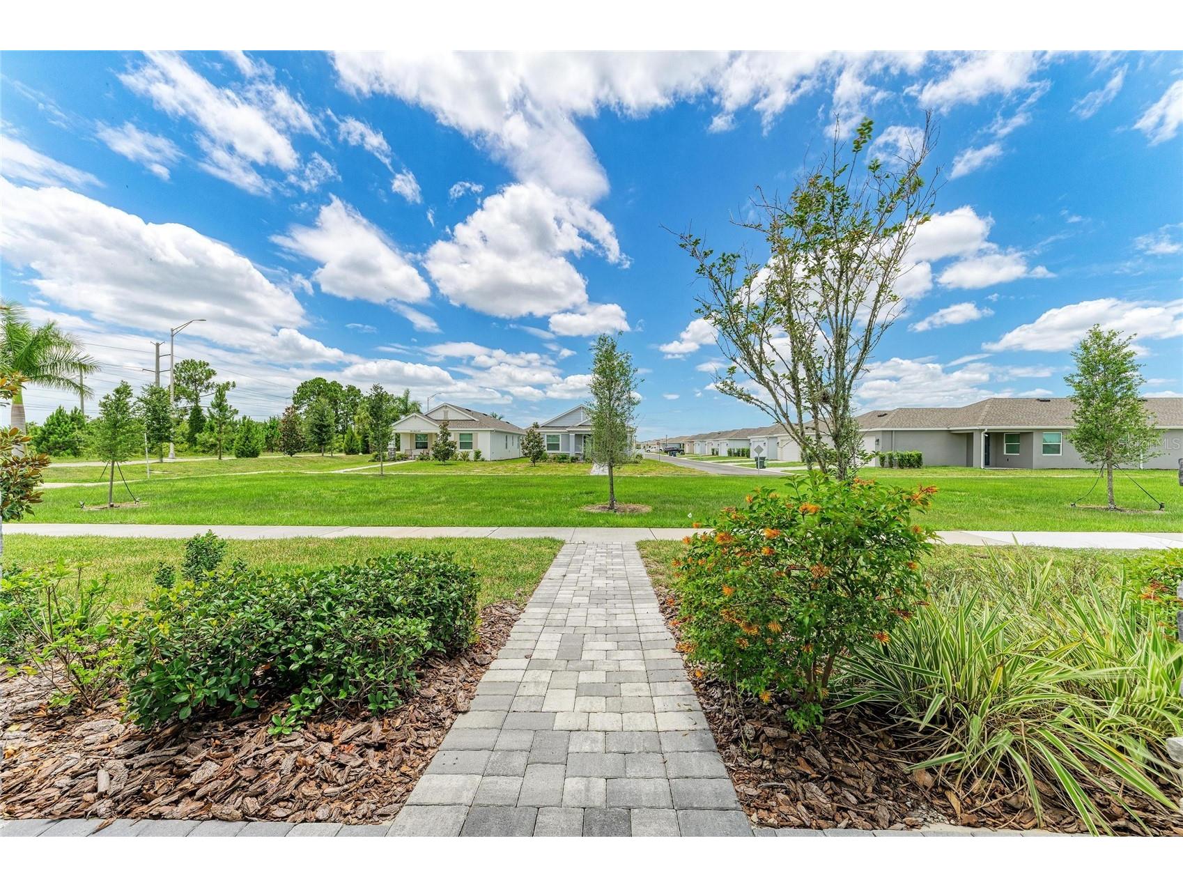 1989 Splashrail Lane Sarasota FL 34240 A4695313 image6