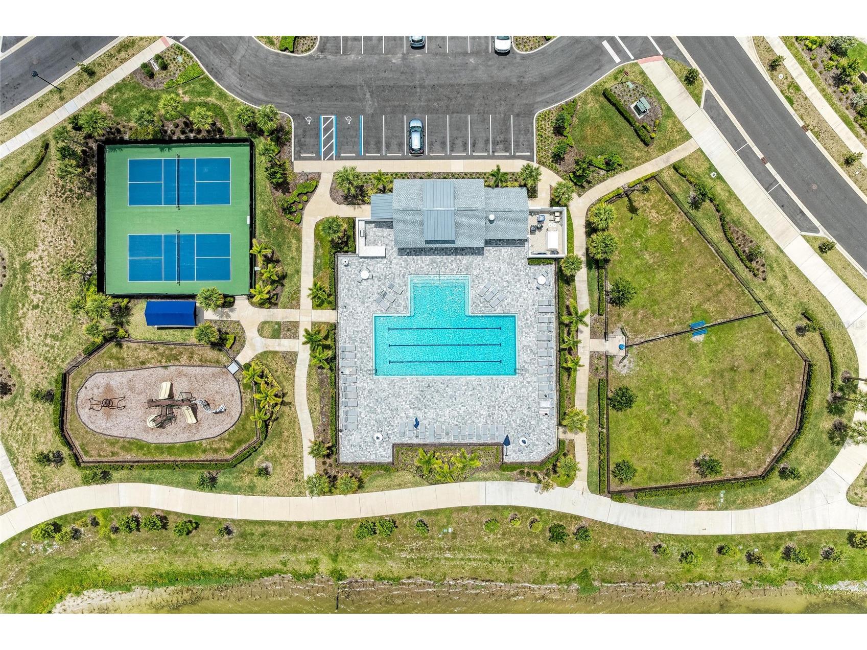 1989 Splashrail Lane Sarasota FL 34240 A4695313 image84