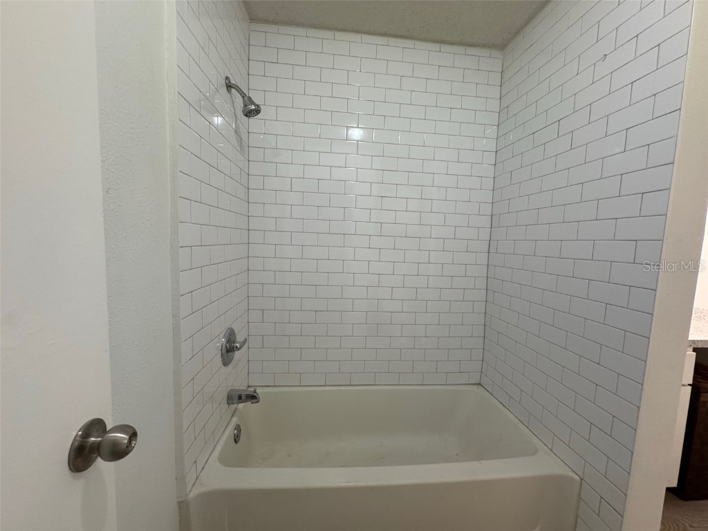 199 Afton Square #108 Altamonte Springs FL 32714 - Pearl Lake O6322545 image17