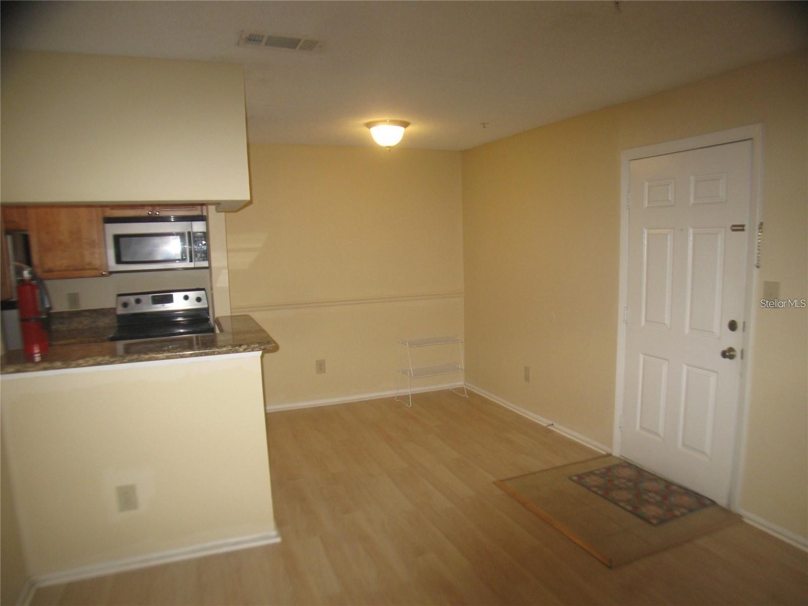 199 Afton Square #210 Altamonte Springs FL 32714 O6427864 image5