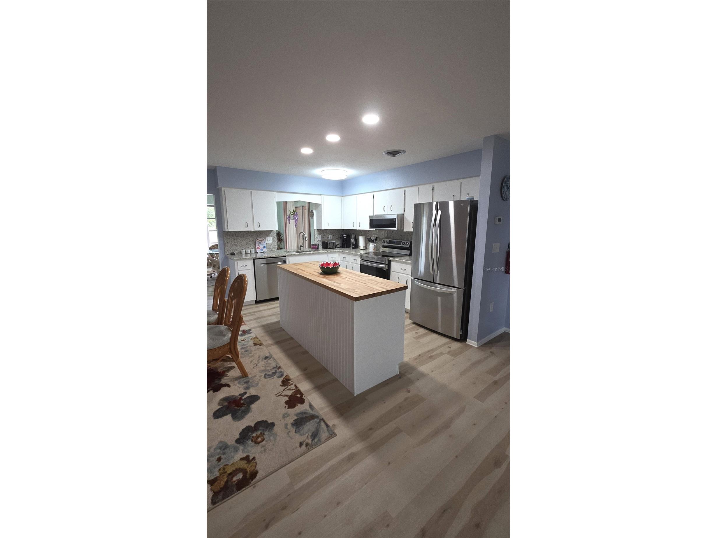 199 Caddy Road Rotonda West FL 33947 C7528050 image4